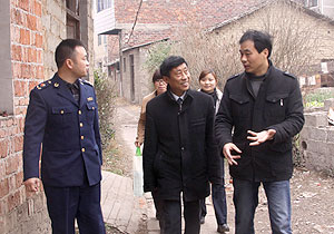 訪貧問苦送溫暖丨綠之韻積極開展春節(jié)走訪慰問活動