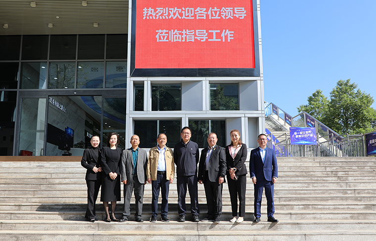 《中國消費者》雜志社及湖南省消保委領導一行蒞臨綠之韻集團調(diào)研